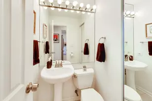 7645 Kilbourn Ave, Skokie, IL 60076 - Photo 8