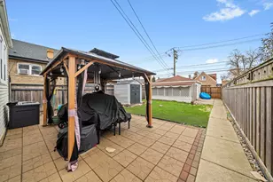 3833 Oak Park Ave, Berwyn, IL 60402 - Photo 16