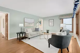 613 N Spring Ave, La Grange Park, IL 60526 - Photo 4