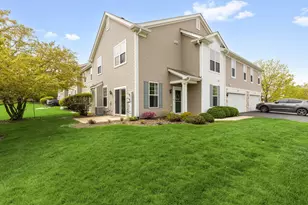 77 Johnson Ct, North Aurora, IL 60542 - Photo 1