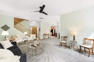 77 Johnson Ct, North Aurora, IL 60542 - Photo 4