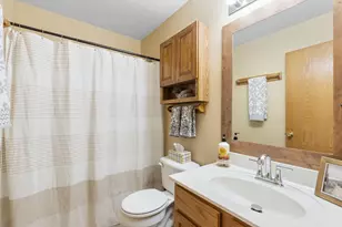 77 Johnson Ct, North Aurora, IL 60542 - Photo 12