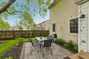 205 Green Mountain Dr, Bolingbrook, IL 60440 - Photo 26