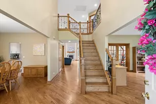 1616 Rolling Hills Dr, Crystal Lake, IL 60014 - Photo 4