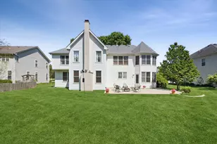 1616 Rolling Hills Dr, Crystal Lake, IL 60014 - Photo 40