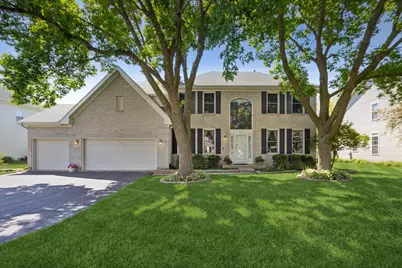1616 Rolling Hills Drive, Crystal Lake, IL 60014 - Photo 1