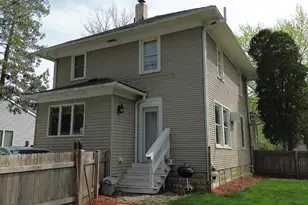 211 N Batavia Ave, Batavia, IL 60510 - Photo 18