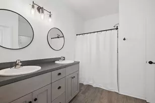408 Holland Dr, Joliet, IL 60436 - Photo 18