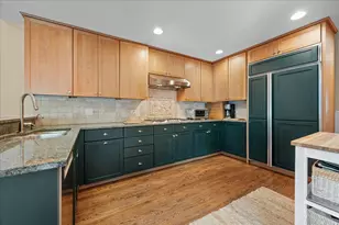 642 Ash St, Winnetka, IL 60093 - Photo 18