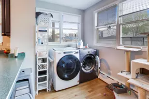5147 W Cullom Ave, Chicago, IL 60641 - Photo 10