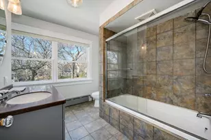 1211 Hinman Ave, Evanston, IL 60202 - Photo 32