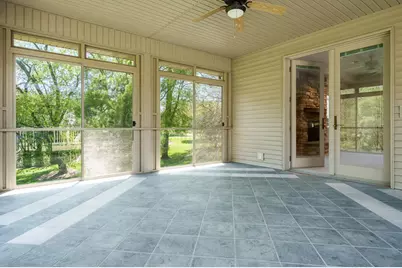 [Address not provided], Rockford, IL 61107 - Photo 18