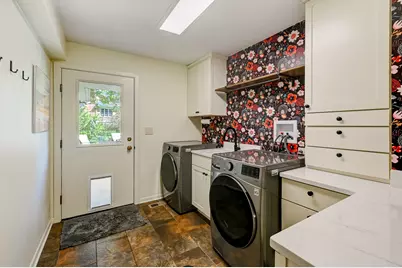 629 W Elm Street, Wheaton, IL 60189 - Photo 24