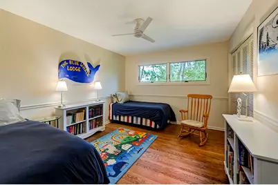 629 W Elm Street, Wheaton, IL 60189 - Photo 16