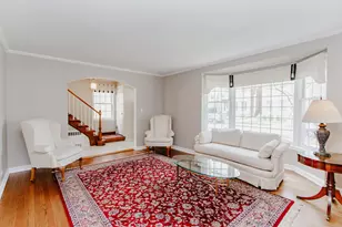 6239 N Lenox Ave, Chicago, IL 60646 - Photo 4