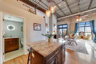 2525 N Sheffield Ave, Chicago, IL 60614 - Photo 10