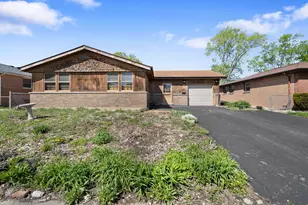 16440 Craig Dr, Oak Forest, IL 60452 - Photo 14