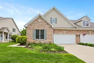 1N165 Mission Ct, Winfield, IL 60190 - Photo 2