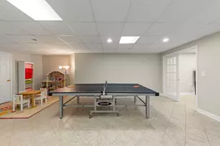 318 Erie Cir, Bloomingdale, IL 60108 - Photo 36