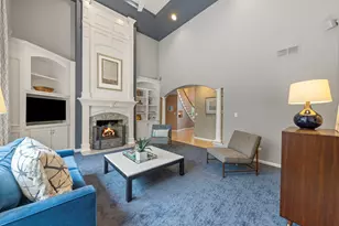 2S370 Canterbury Ct, Glen Ellyn, IL 60137 - Photo 6