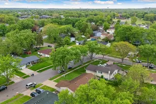 1185 Case Ln, Elgin, IL 60120 - Photo 20