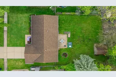 1185 Case Lane, Elgin, IL 60120 - Photo 18