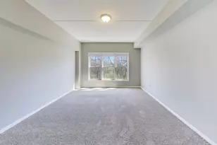 105 Lakeview Dr, Bloomingdale, IL 60108 - Photo 14