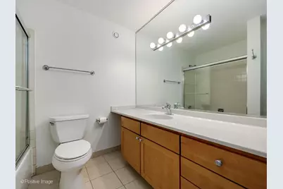 30 E Huron Street #3506, Chicago, IL 60611 - Photo 14
