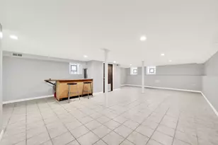 3841 S Lowe Ave, Chicago, IL 60609 - Photo 12
