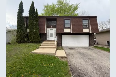 157 Plainview Drive, Bolingbrook, IL 60440 - Photo 1