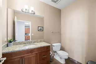 3140 N Sheffield Ave, Chicago, IL 60657 - Photo 24