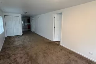 1402 Berkeley Ave, Ford Heights, IL 60411 - Photo 2