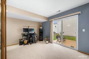 176 Presidential Blvd, Oswego, IL 60543 - Photo 10