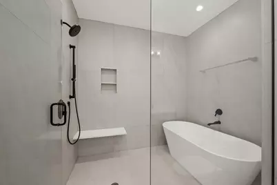 704 E 41 Street, Chicago, IL 60653 - Photo 20
