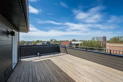 704 E 41 Street, Chicago, IL 60653 - Photo 32