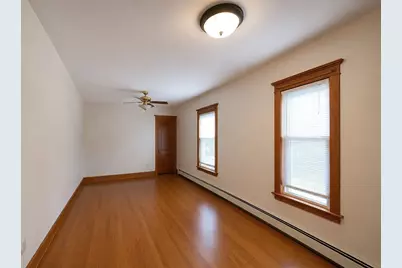 1843 Clinton Avenue, Berwyn, IL 60402 - Photo 4