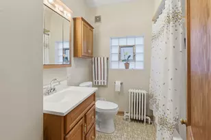 1843 Clinton Ave, Berwyn, IL 60402 - Photo 6