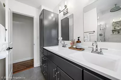 36449 N Streamwood Drive, Gurnee, IL 60031 - Photo 14