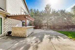 513 E Central Rd, Arlington Heights, IL 60005 - Photo 26