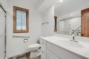 496 Sheridan Ln, Schaumburg, IL 60193 - Photo 22