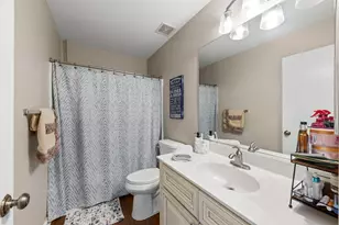 298 Clarendon Ln, Bolingbrook, IL 60440 - Photo 20