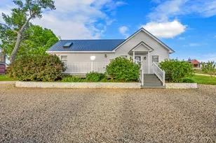 2S919 Dauberman Rd, Elburn, IL 60119 - Photo 12