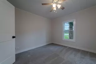 1008 S Lincoln Ave, Aurora, IL 60505 - Photo 16