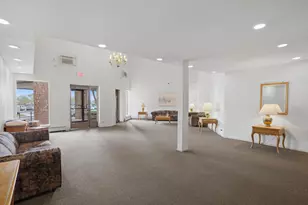 1880 Bonnie Ln, Hoffman Estates, IL 60169 - Photo 20
