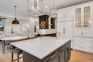 664 N Webster St, Naperville, IL 60563 - Photo 10