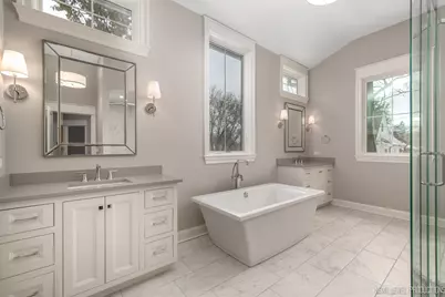 664 N Webster Street, Naperville, IL 60563 - Photo 14