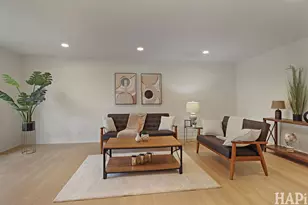 182 Montclair Rd, Vernon Hills, IL 60061 - Photo 10