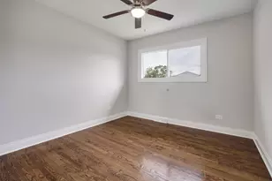 90 Peyton Dr, Chicago Heights, IL 60411 - Photo 20
