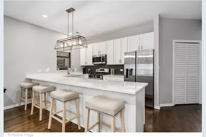 1751 W Division Street #2E, Chicago, IL 60622 - Photo 12