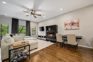 1751 W Division St, Chicago, IL 60622 - Photo 4